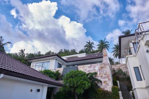 5 Bedroom Seaview Villa Lamai