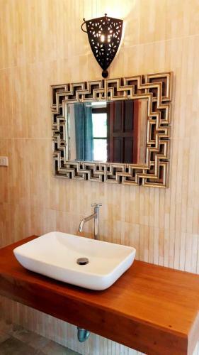 Hotel Laura Guest House Samui