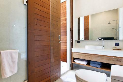 Luxury Sea And Sunset View 4br 4ba Pool Villa