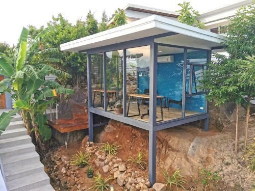 Villa Shades Of Blue