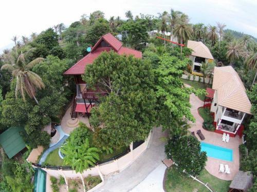 3 Bedroom Seafront Villa With Bay View Koh Phangan