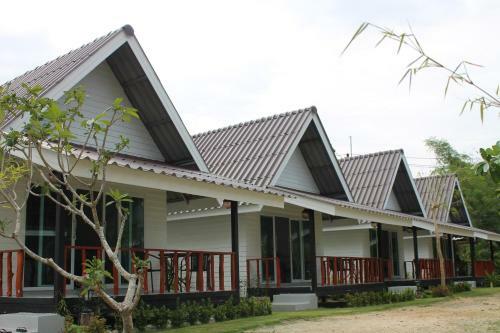 Hotel All At Sea Beach Resort