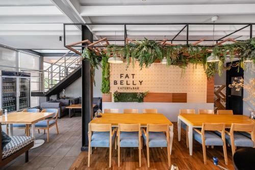 Manhattan Pattaya Hotel - Sha Extra Plus