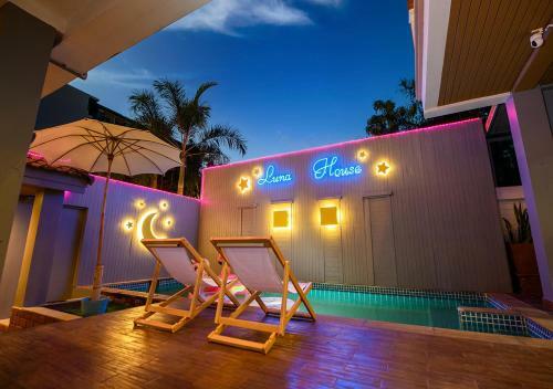 4 Bedroom Town Villa With Private Pool