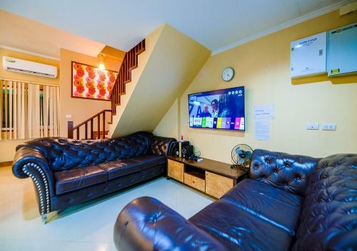 4 Bedroom Town Villa With Private Pool