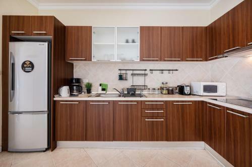 Majestic Residence Pool Villas 2 Bedrooms Private Beach