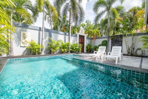 Majestic Residence Pool Villas Private Beach Pattaya