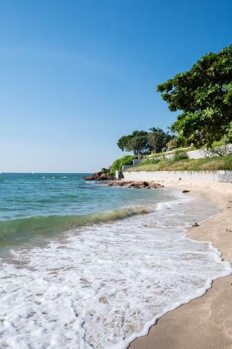 Majestic Residence Pool Villas Private Beach Pattaya