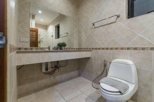 Anb Poolvilla 3br Walk Private Beach In Pratamnak