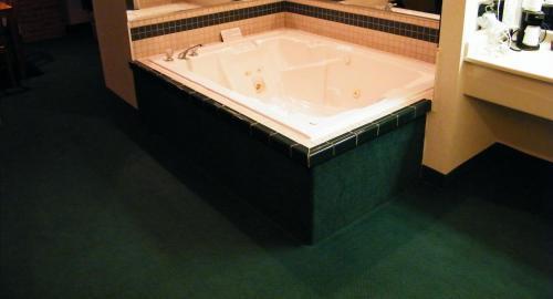 Hotel Country Hearth Inn & Suites - Mexico