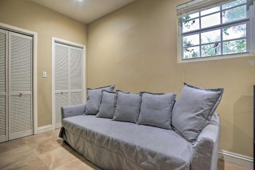 Hollywood Home With Bonus Apt Less Than 2 Mi To Beach!