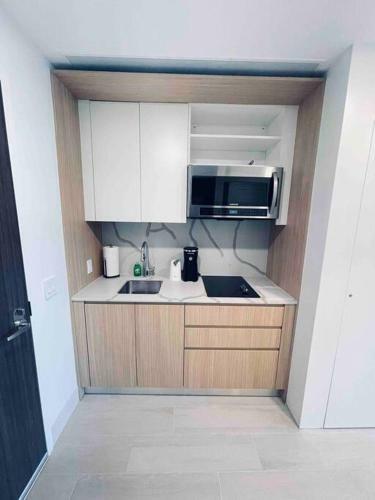 Apartamento Studio King Suite 10 Mins From The Beach