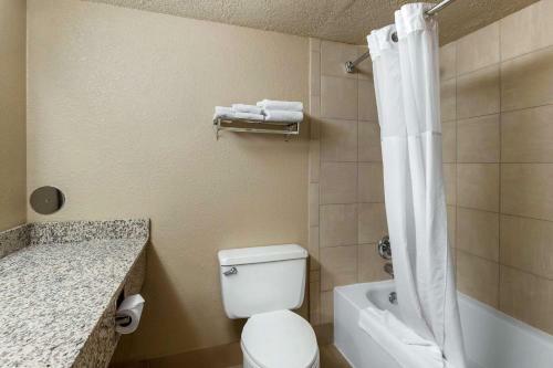Hotel Quality Inn & Suites Des Moines