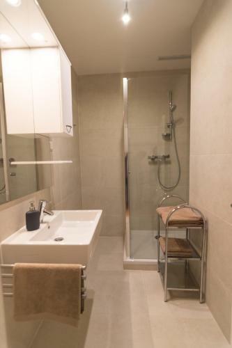 Modern Apartment At Rathaus