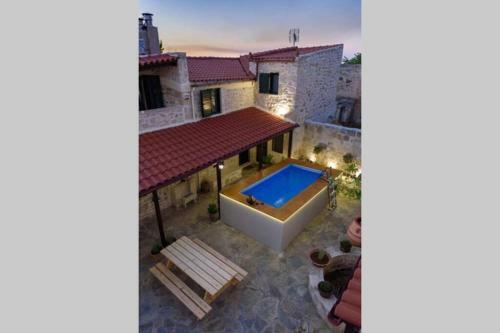 Villa Duente Pirgoy Village