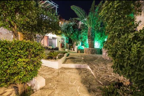 Cabana Maisonette Sea View For Up To 8 Persons