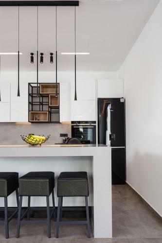 Physis & Wood Villa