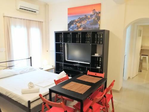 Modern Apartment In Piraeus