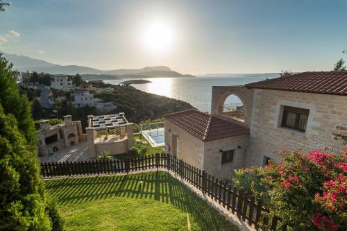 Hectoras Villa In Plaka