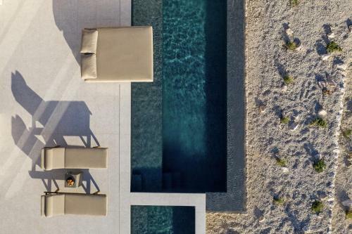 Villa Santorini Sky, Luxury Resort