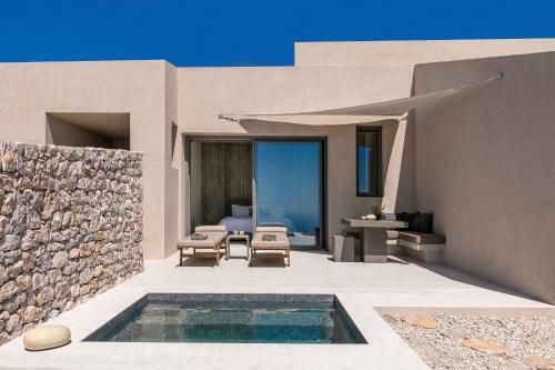 Villa Santorini Sky, Luxury Resort