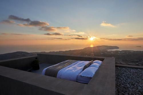 Villa Santorini Sky, The Lodge