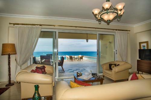 Casa Del Mar