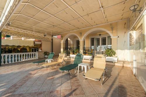 Andretina Apartments