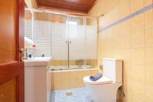 Apartamento Sosos 2 Bedroom House With Sea View