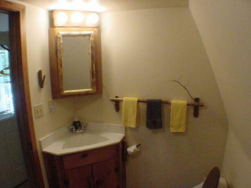 Lodge Trickling Waters Retreat