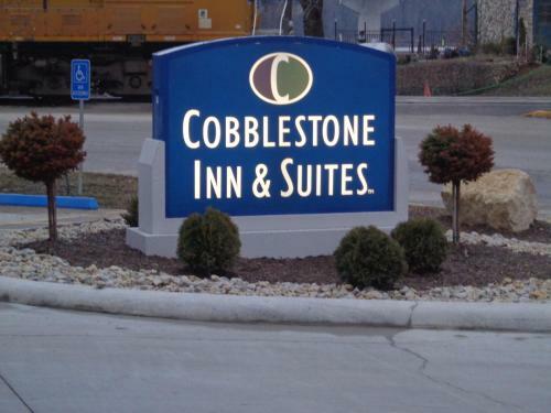 Hotel Cobblestone Inn And Suites Marquette