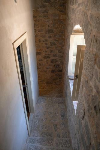 Modern 2bdr Stone Tower, Majestic View In Mani