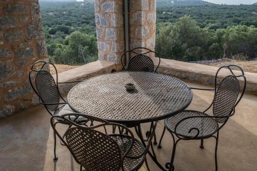1bdr Loft In Stone Tower, Majestic View In Mani