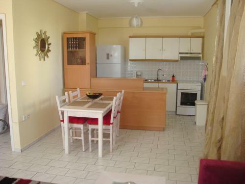 Apartamento Elena's Holiday Home