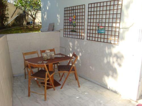 Apartamento Elena's Holiday Home