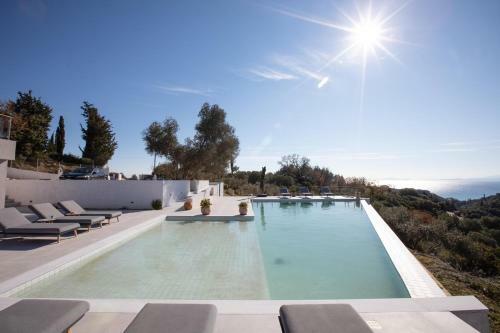 Exclusive Villa Petalouda