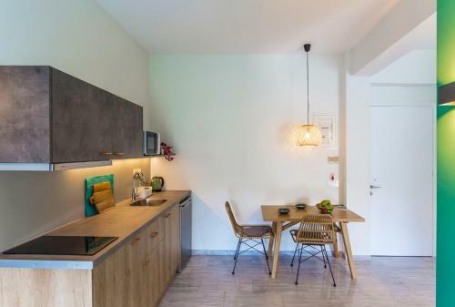 Apartamento Koukounari Living Spaces