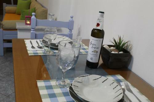 Vakis Apartments