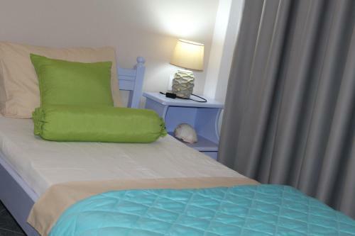 Vakis Apartments