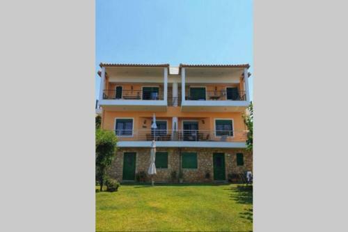 Apartamento Garden Flat With Sea View