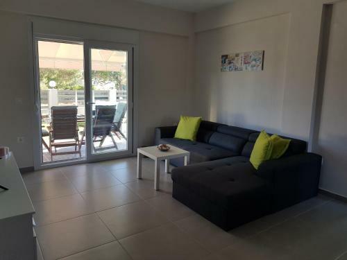 Lagonisi Apartment