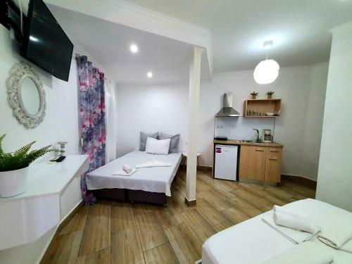 Agroturismo River Rooms Kriaritsi