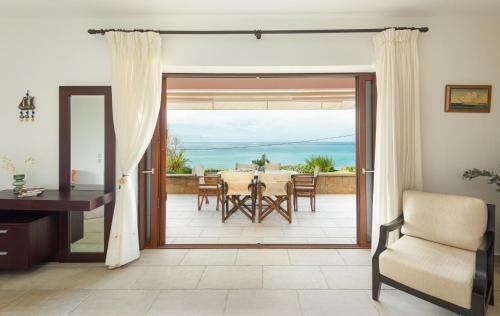 #flh-seagrove-beachfront Villa In Possidi