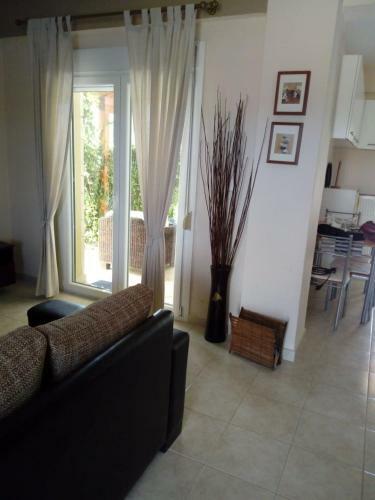 Maisonette Near The Sea