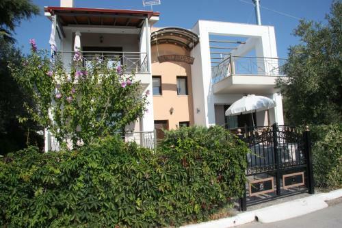 Andrew's Apartments