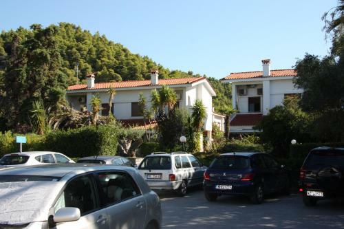 Andrew's Apartments