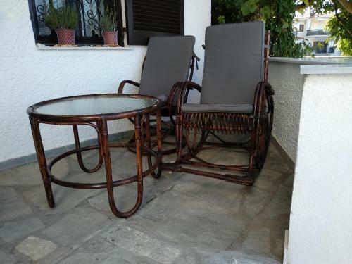 Apartamento Strandhaus Mit Meerblick In Skala Fourkas
