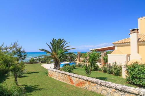 Beachfront Twin Villas