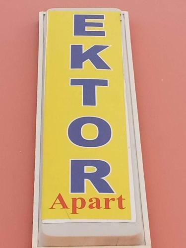 Ektor Apartments @swimming Pool