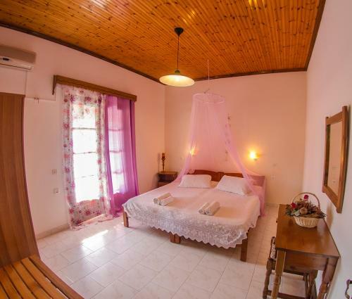 Aparthotel Takis Apartments